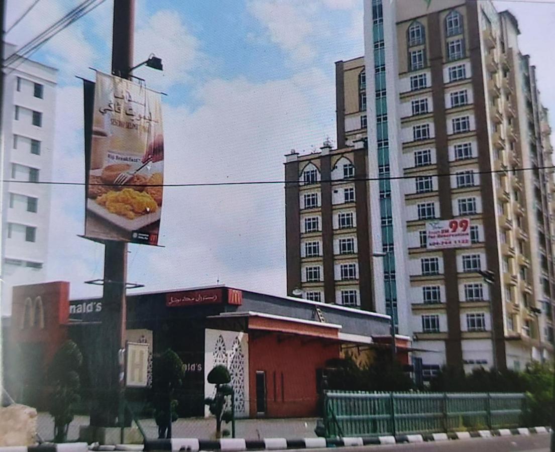 The Viana Apartment 2 Kota Bharu Exterior foto