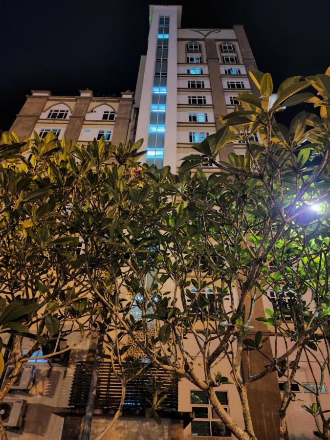 The Viana Apartment 2 Kota Bharu Exterior foto